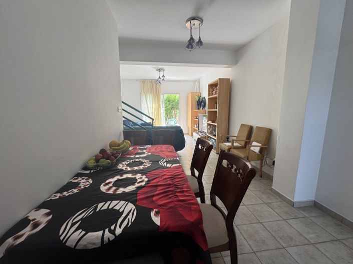 Image No.5-4 Bed Townhouse for sale