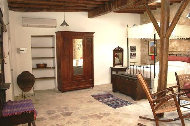 Image No.2-3 Bed Villa for sale