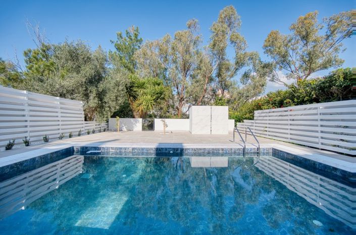 Image No.2-3 Bed Villa for sale