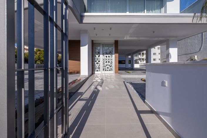 Image No.10-2 Bed Apartment for sale