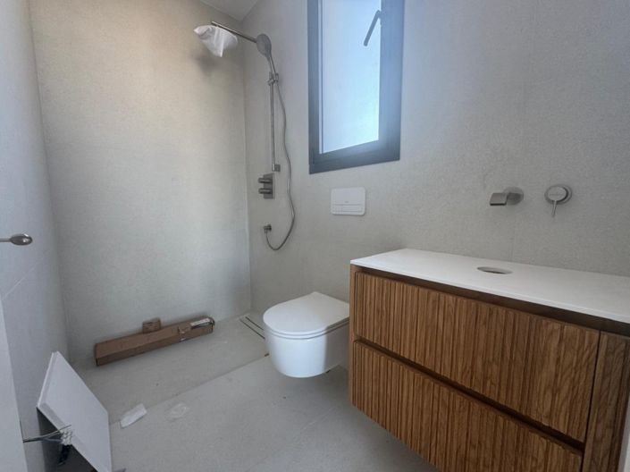 Image No.7-3 Bed Apartment for sale