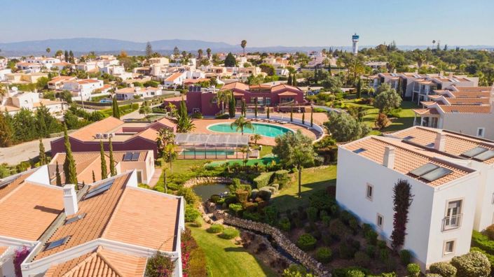 Image No.24-2 Bed Townhouse for sale