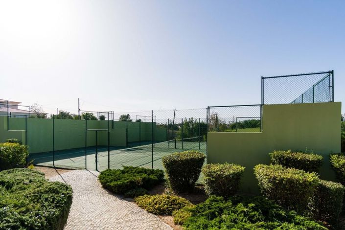 Image No.54-2 Bed Townhouse for sale