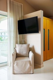 2104-338040-b952a8cbdbc2fd66601ce91bb265b9cce