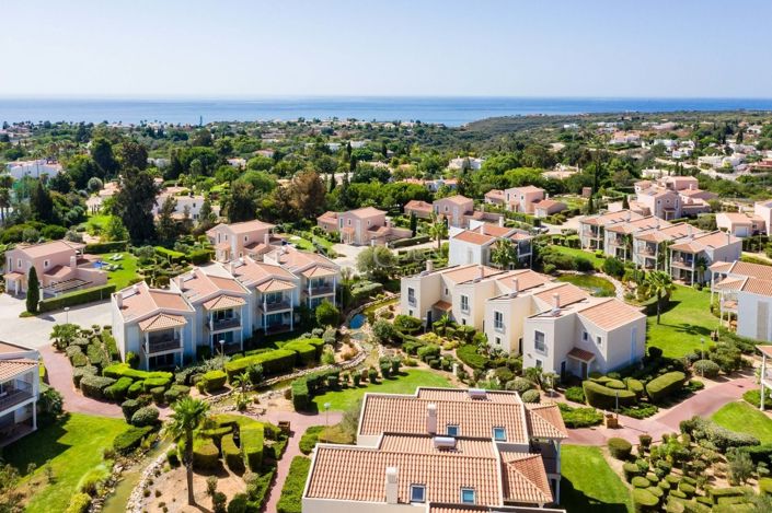 Image No.49-2 Bed Townhouse for sale