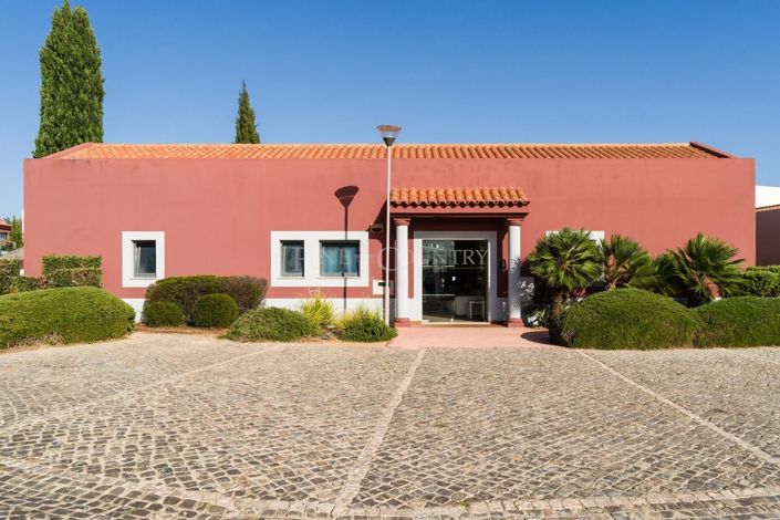 Image No.58-2 Bed Townhouse for sale