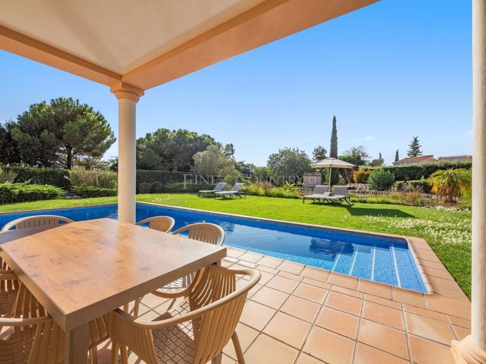 Image No.22-3 Bed Property for sale