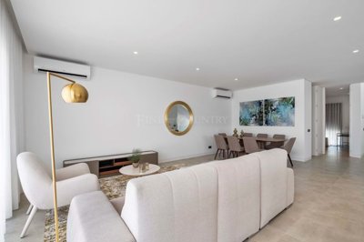 2104-245925-b952a8cbdbc2fd66601ce91bb265b9cce