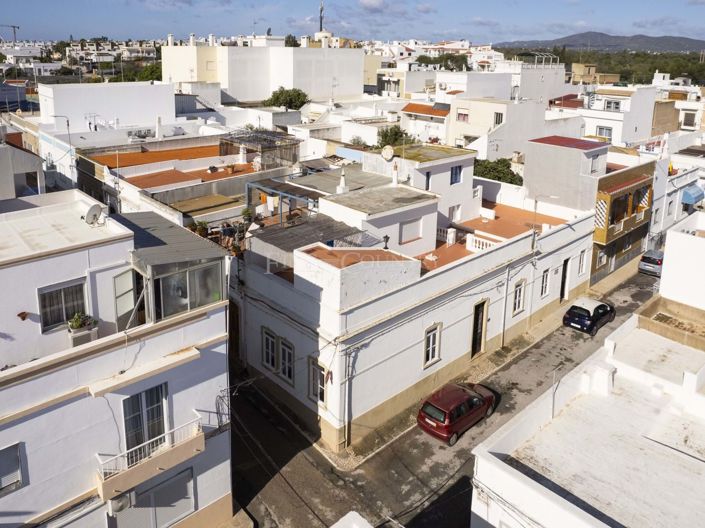 Image No.2-5 Bed Townhouse for sale