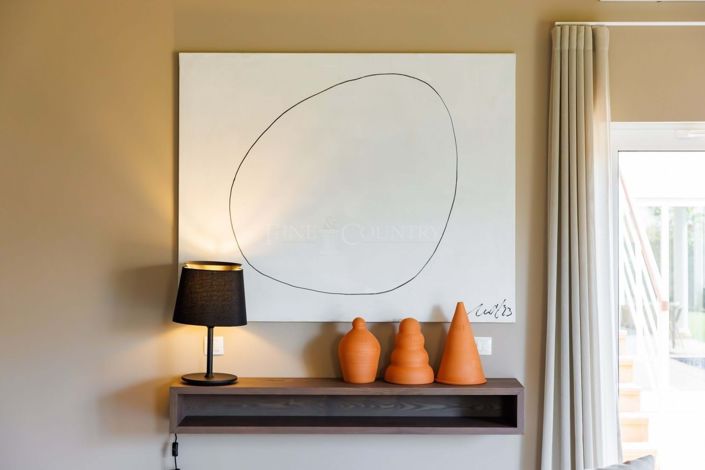 Image No.17-3 Bed Property for sale