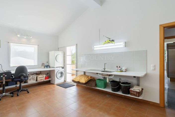 Image No.17-4 Bed Villa for sale