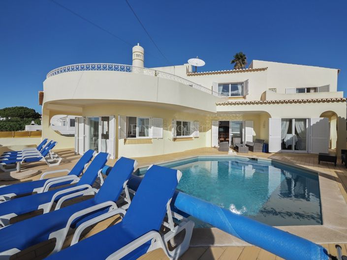 Image No.38-4 Bed Property for sale