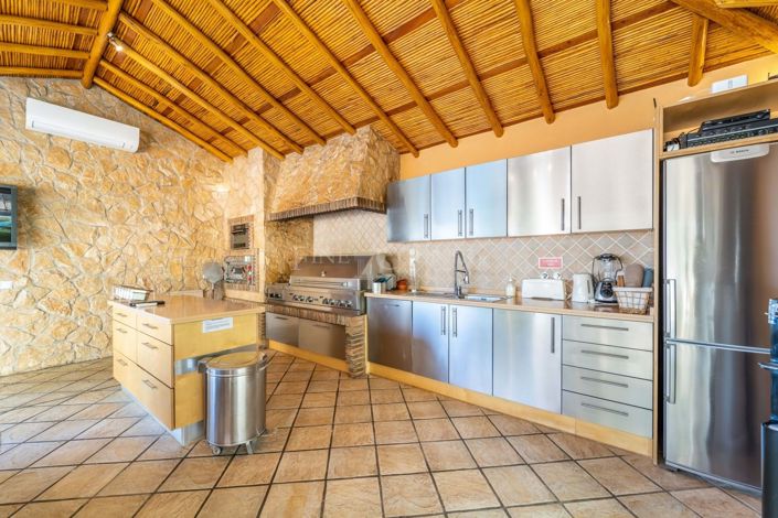 Image No.52-4 Bed Property for sale