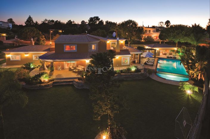 Image No.53-4 Bed Property for sale