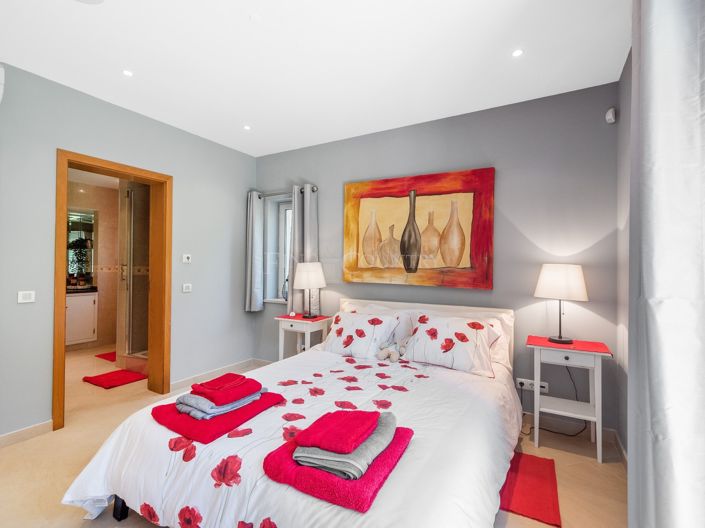 Image No.34-4 Bed Property for sale