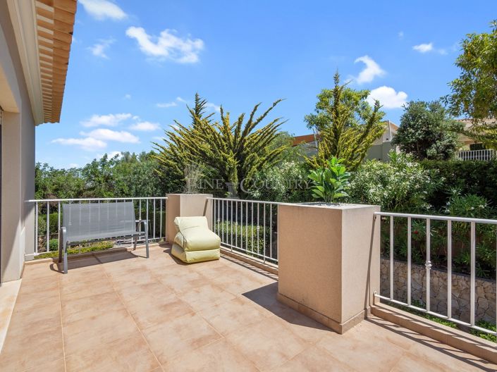 Image No.39-4 Bed Property for sale