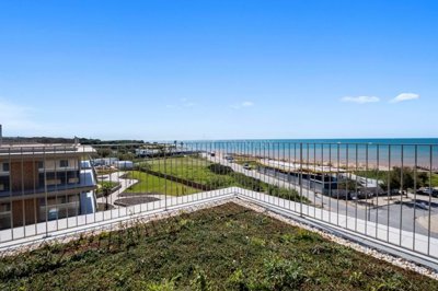 2104-126860-b952a8cbdbc2fd66601ce91bb265b9cce