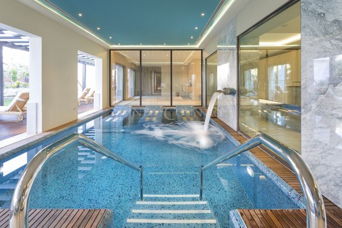 Image No.19-4 Bed Property for sale