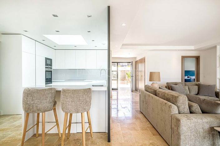 Image No.9-4 Bed Villa for sale