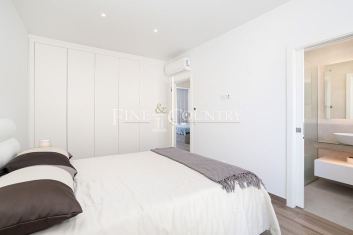 Image No.23-3 Bed Townhouse for sale