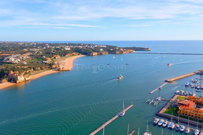 Image No.20-2 Bed Apartment for sale