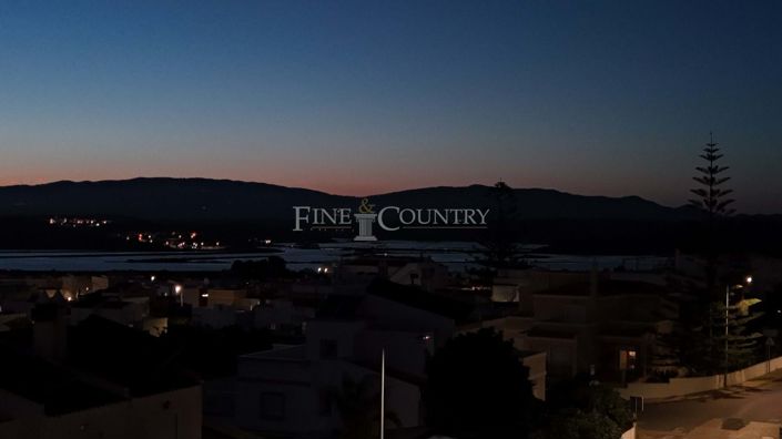 Image No.26-2 Bed Apartment for sale