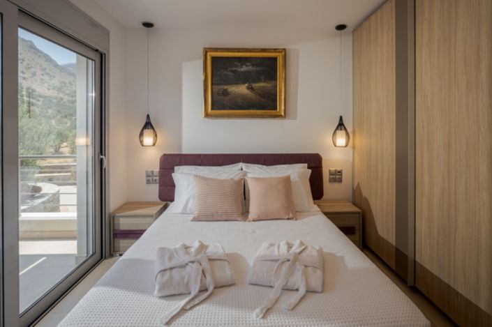 Image No.10-3 Bed Villa for sale