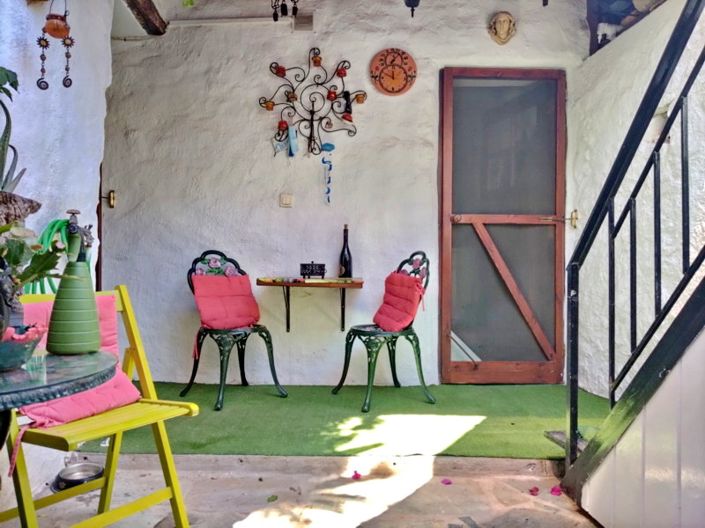 Image No.11-3 Bed House for sale