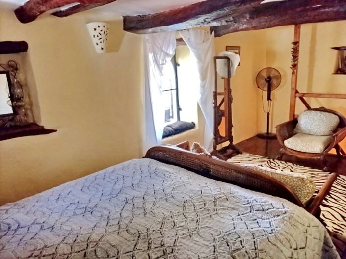 Image No.20-3 Bed House for sale