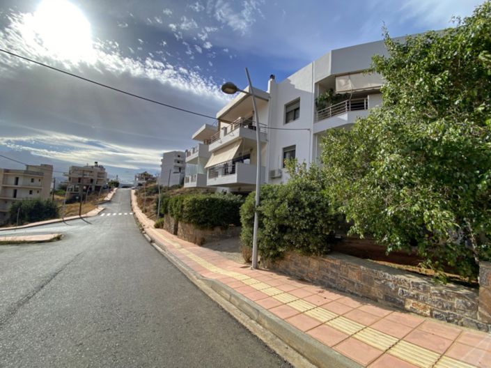 Image No.20-4 Bed House for sale