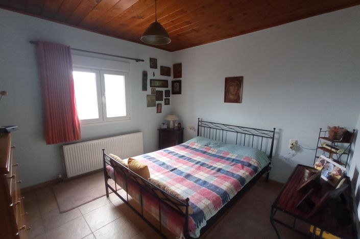 Image No.20-2 Bed House for sale