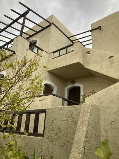 Image No.20-10 Bed Villa for sale