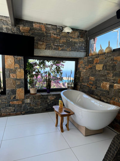 Image No.25-6 Bed Villa for sale