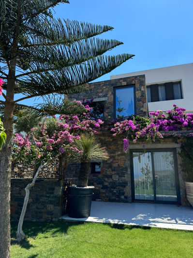 Image No.29-6 Bed Villa for sale