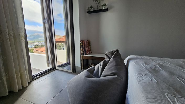 Image No.37-2 Bed House for sale