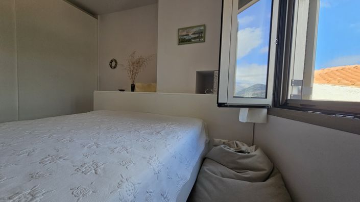 Image No.46-2 Bed House for sale