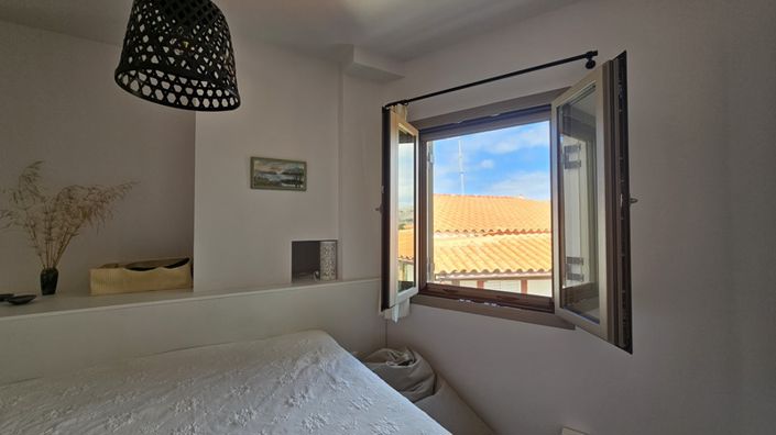 Image No.48-2 Bed House for sale