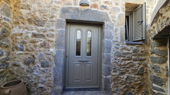 Image No.7-2 Bed House for sale