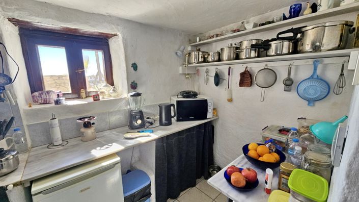 Image No.11-2 Bed House for sale