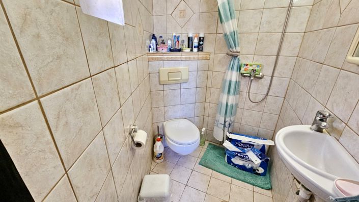 Image No.15-2 Bed House for sale