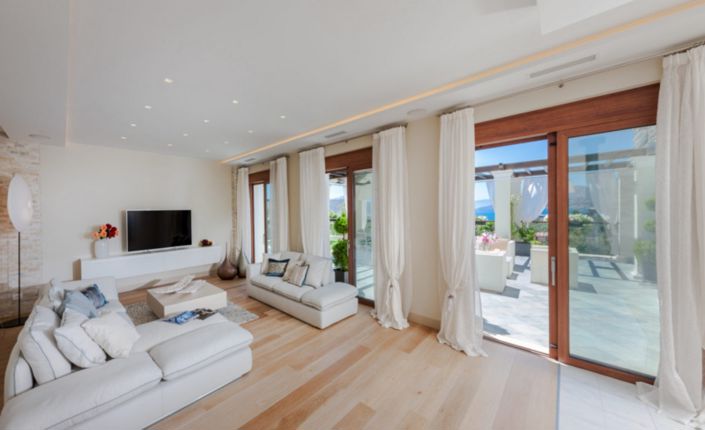 Image No.7-5 Bed Villa for sale