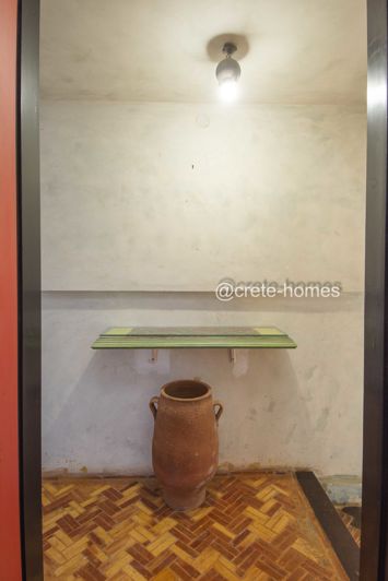 Image No.13-10 Bed Villa for sale