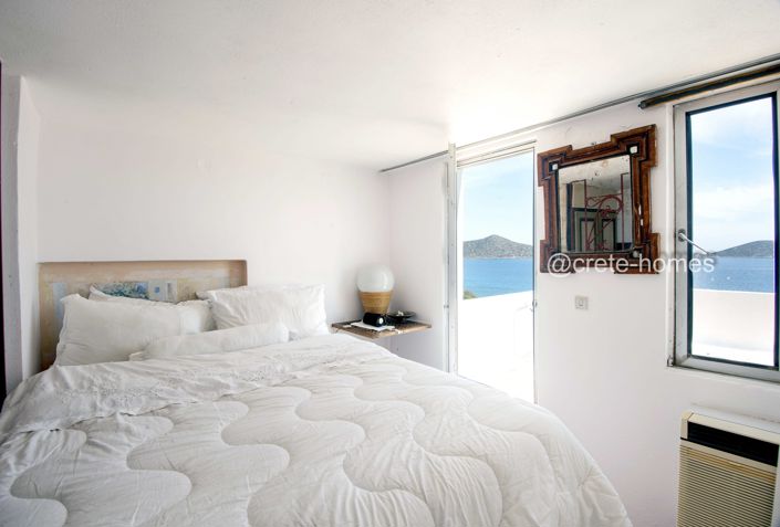 Image No.20-10 Bed Villa for sale