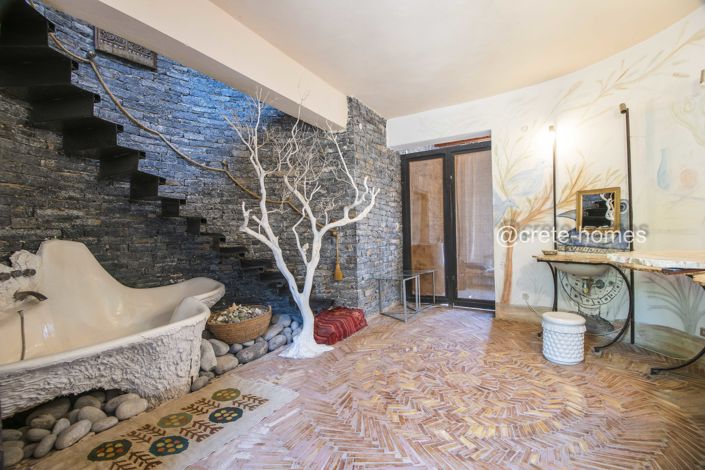 Image No.27-10 Bed Villa for sale