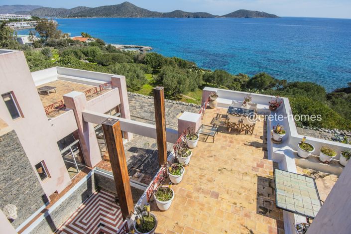 Image No.8-10 Bed Villa for sale