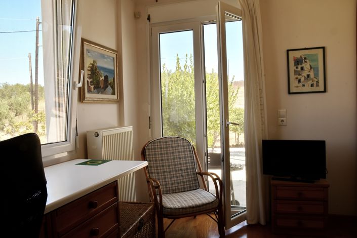 Image No.9-3 Bed House for sale