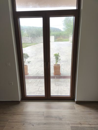 Image No.19-3 Bed House for sale