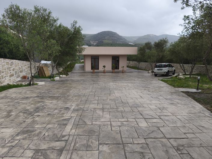 Image No.36-3 Bed House for sale