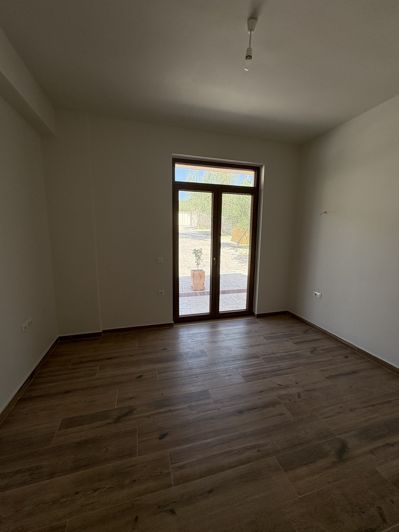 Image No.48-3 Bed House for sale