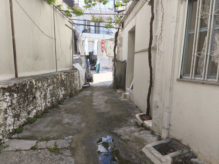 Image No.4-2 Bed House for sale